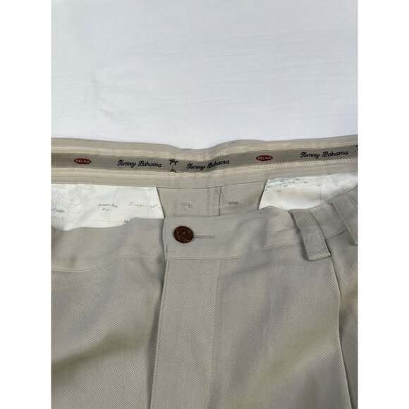 Tommy Bahama Men's Tan Pleated front Silk Shorts Size 34 SKU 3622 - Picture 5 of 8